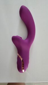 Click to view full screen Gozzy Vibrador Sugador 2 em 1- 20 Níveis photo review