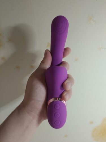 Click to view full screen Gozzy Vibrador Sugador 2 em 1- 20 Níveis photo review