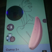 Satisfyer Curvy 1+ - Estimulador Clitoriano com 11 Intensidades de Pulsação e Vibração e Controle via APP photo review