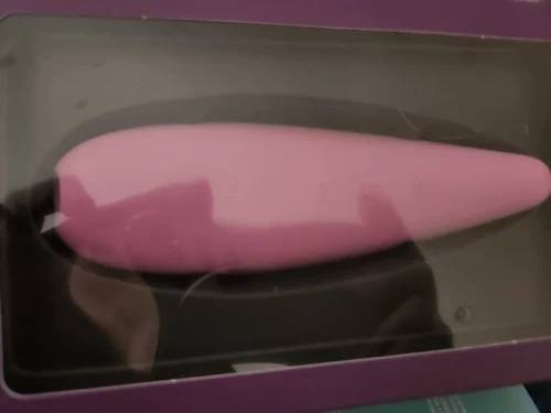 Click to view full screen Satisfyer Curvy 3 photo review