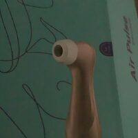 Satisfyer Pro 2 Generation 2 - Sugador e Estimulador de Clitóris com Ondas de Pressão à Prova D’Água photo review