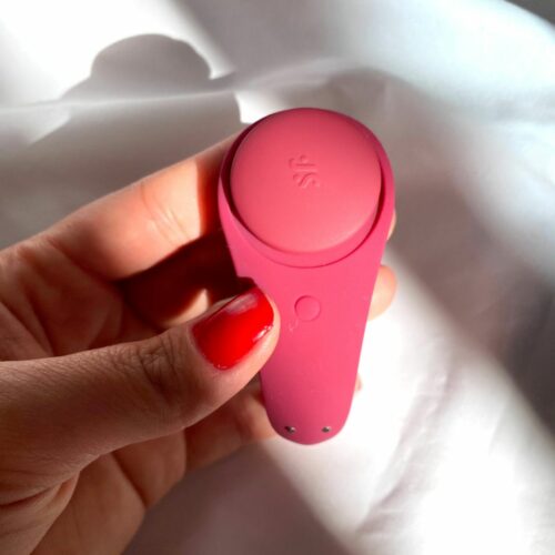 Click to view full screen Satisfyer Sexy Secret - Calcinha Vibratória com Controle por App photo review